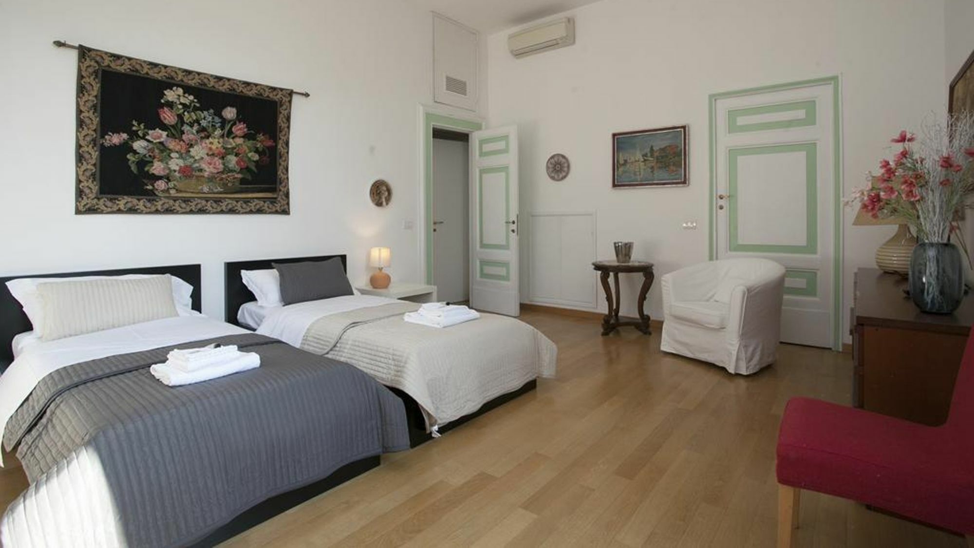 House Paganica Apartment Roma Ngoại thất bức ảnh
